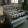 Roof panel curving machine